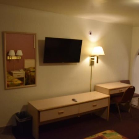 Travelodge By Wyndham Φάρμινγκτον Εξωτερικό φωτογραφία